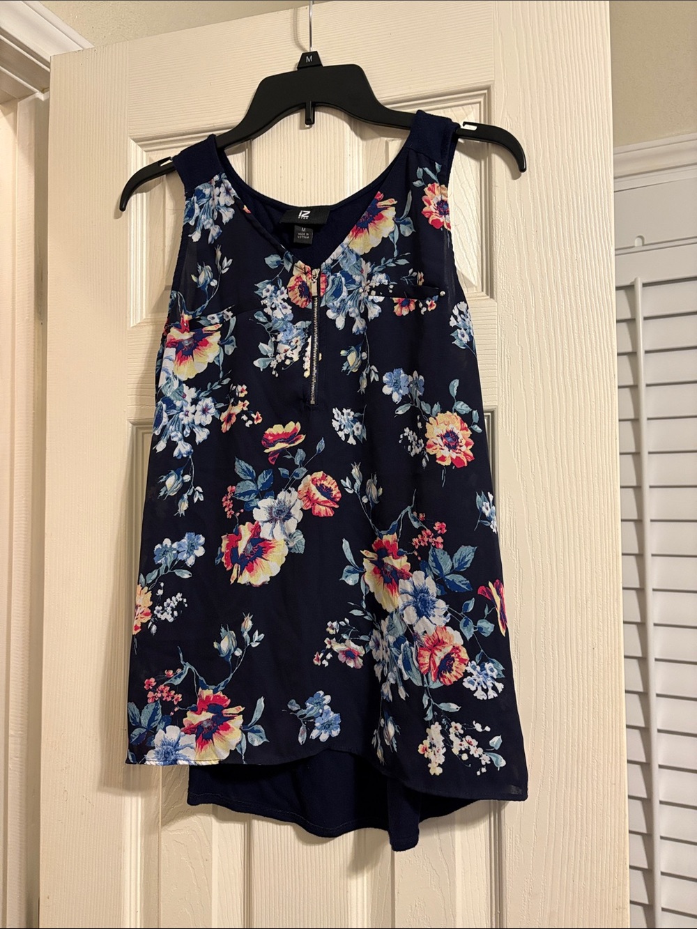 Navy Floral Sleeveless V-Neck Blouse